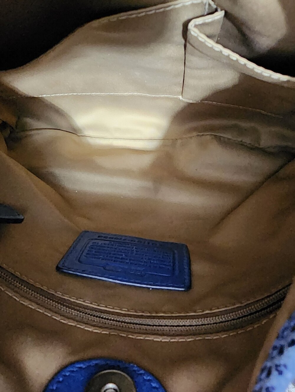 Coach Royal Blue Leather Crossbody with Silver Turnlock - Picture 3 of 4